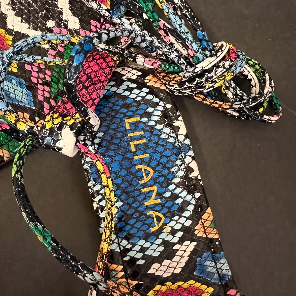 Liliana Colorful Snake Skin Pattern Strappy Sandals Size 8 - Picture 8 of 8